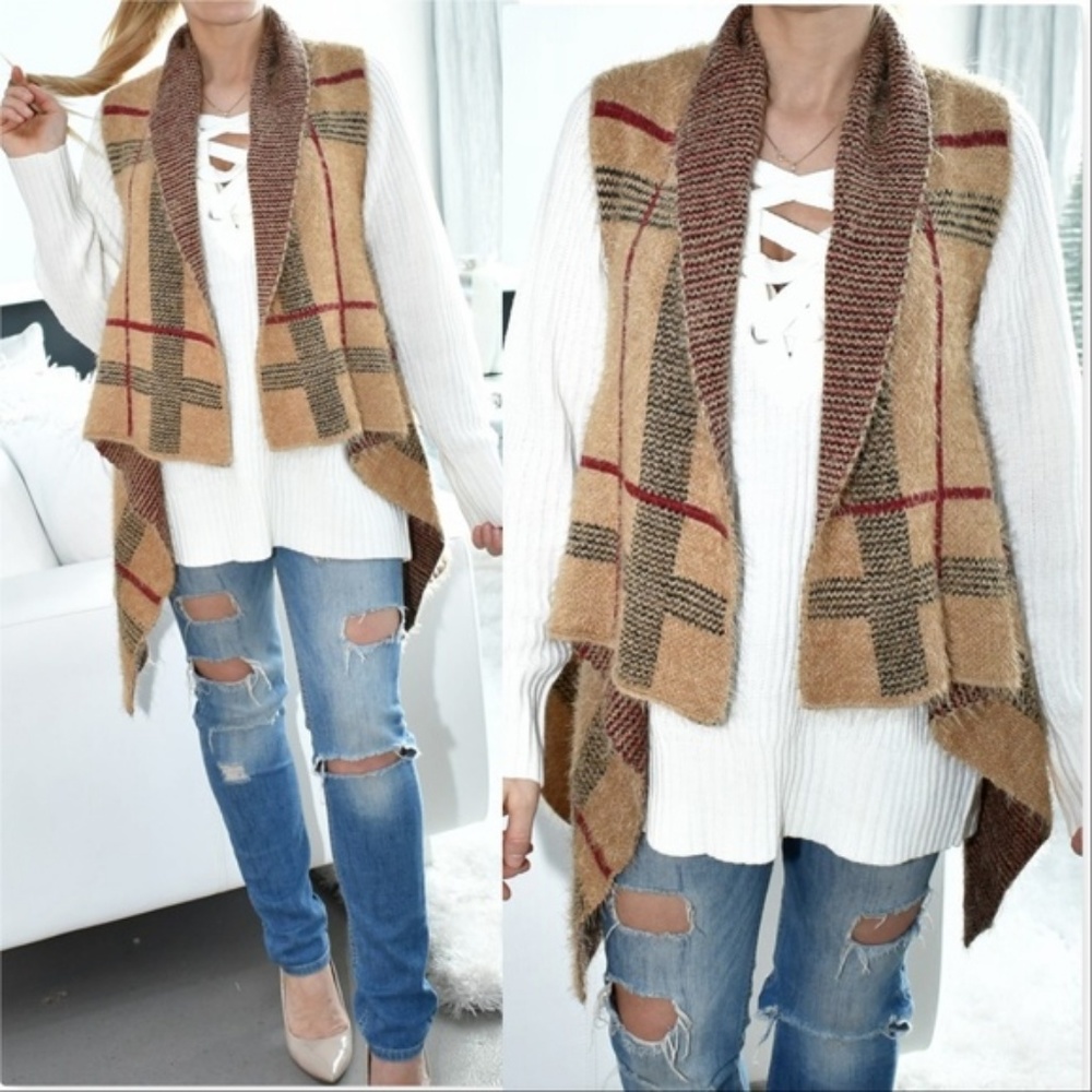 FUZZY SO SOFT VEST - Picture 5 of 6